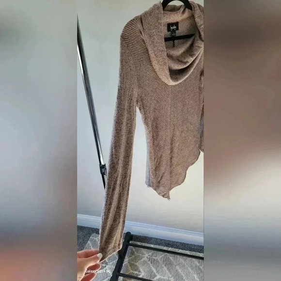 By & By Cowl Neck Sweater, Neutral Beige & black, size Large - Picture 3 of 4